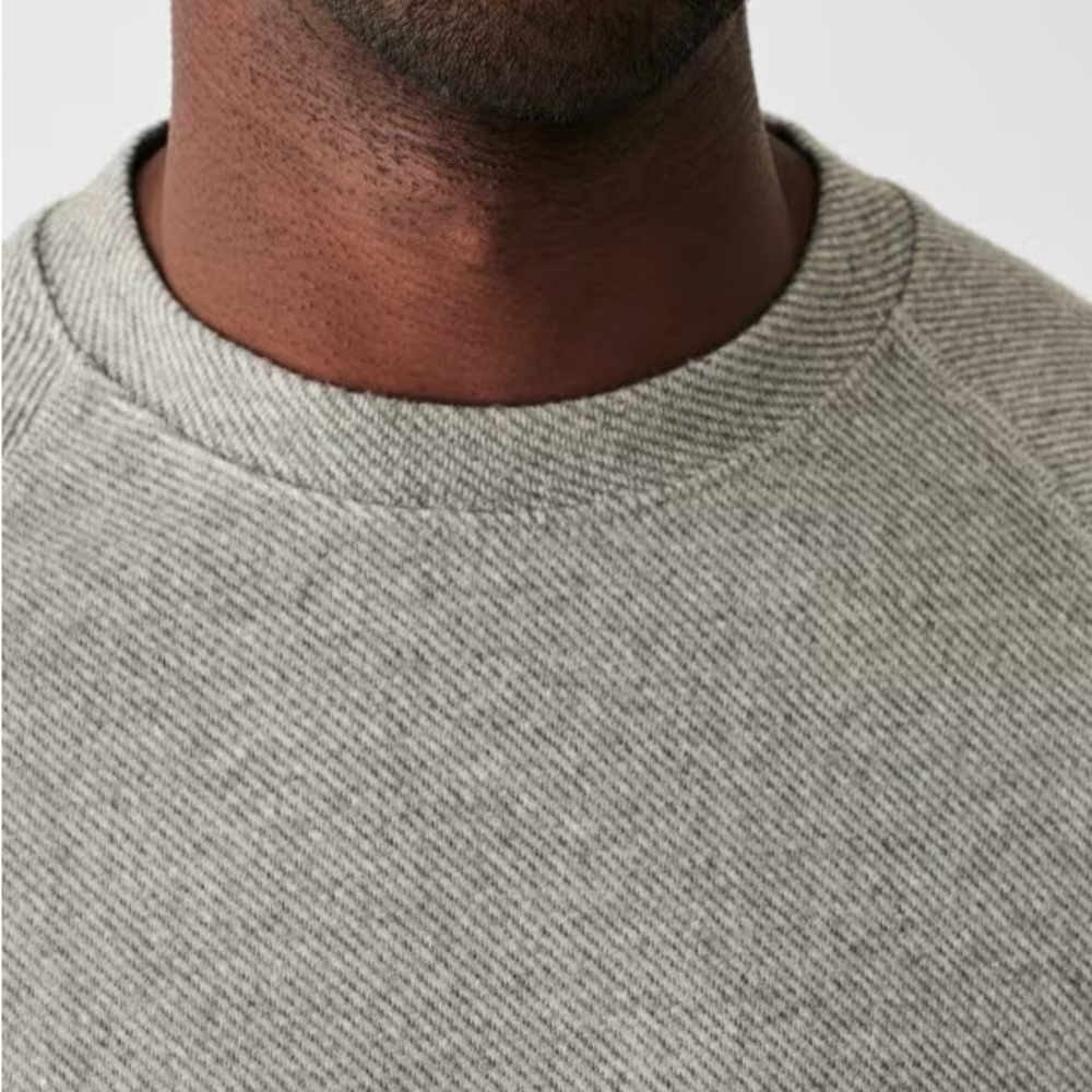 Faherty Legends Sweater • Long Sleeve Shirt • XS Heather Grey Gray - Picture 8 of 9